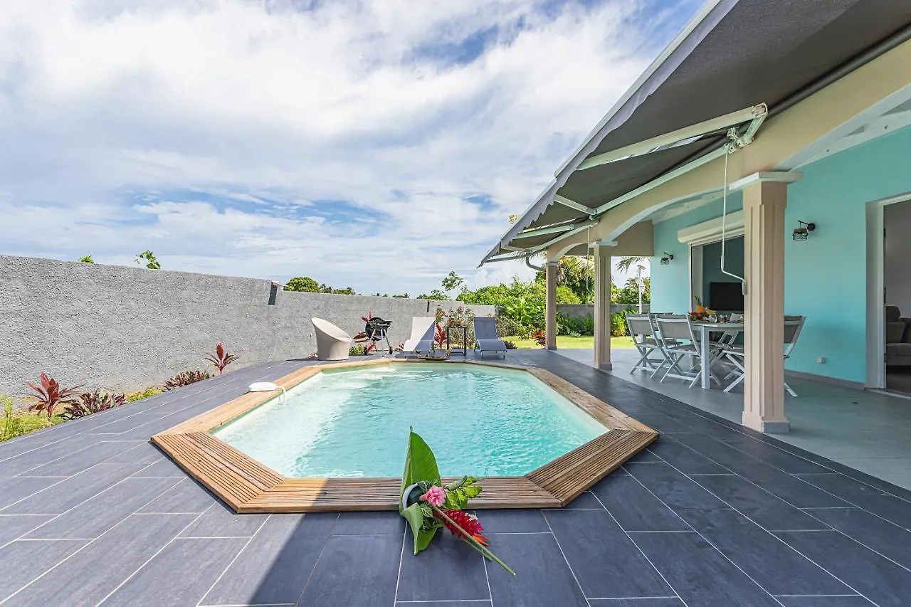 Les Villas De La Cheminee Le Moule 0*,